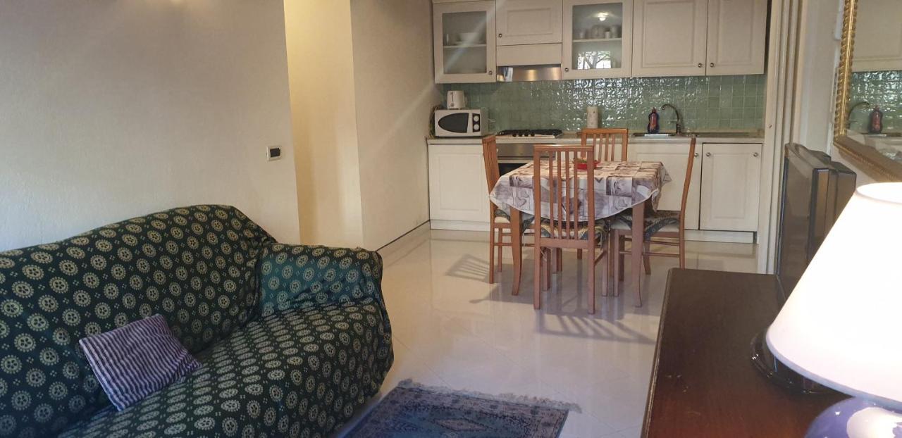 Beatiful Modern Flat Venice Centre With Private Lounge Green Area Relax Bagian luar foto